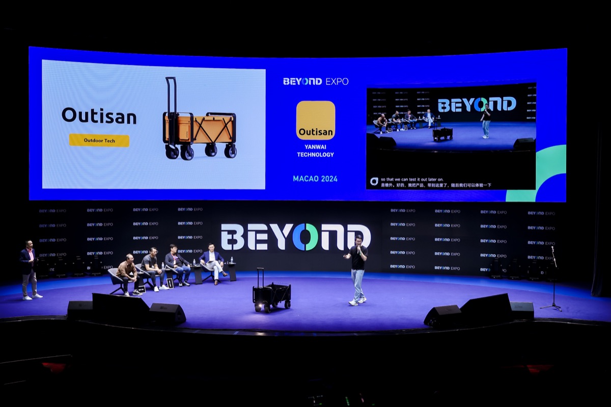 Founders and investors meeting at BEYOND Ventures